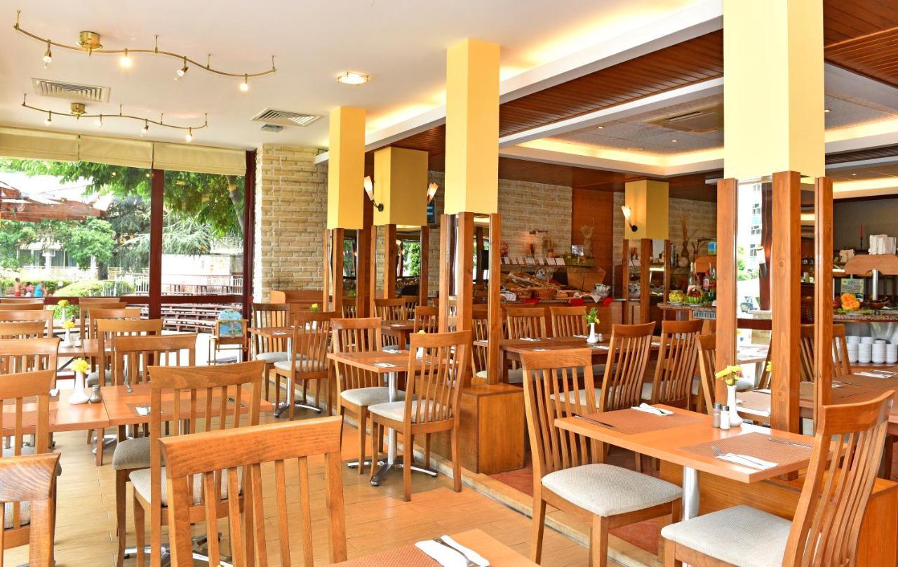 Hotel Malibu 알베나 외부 사진