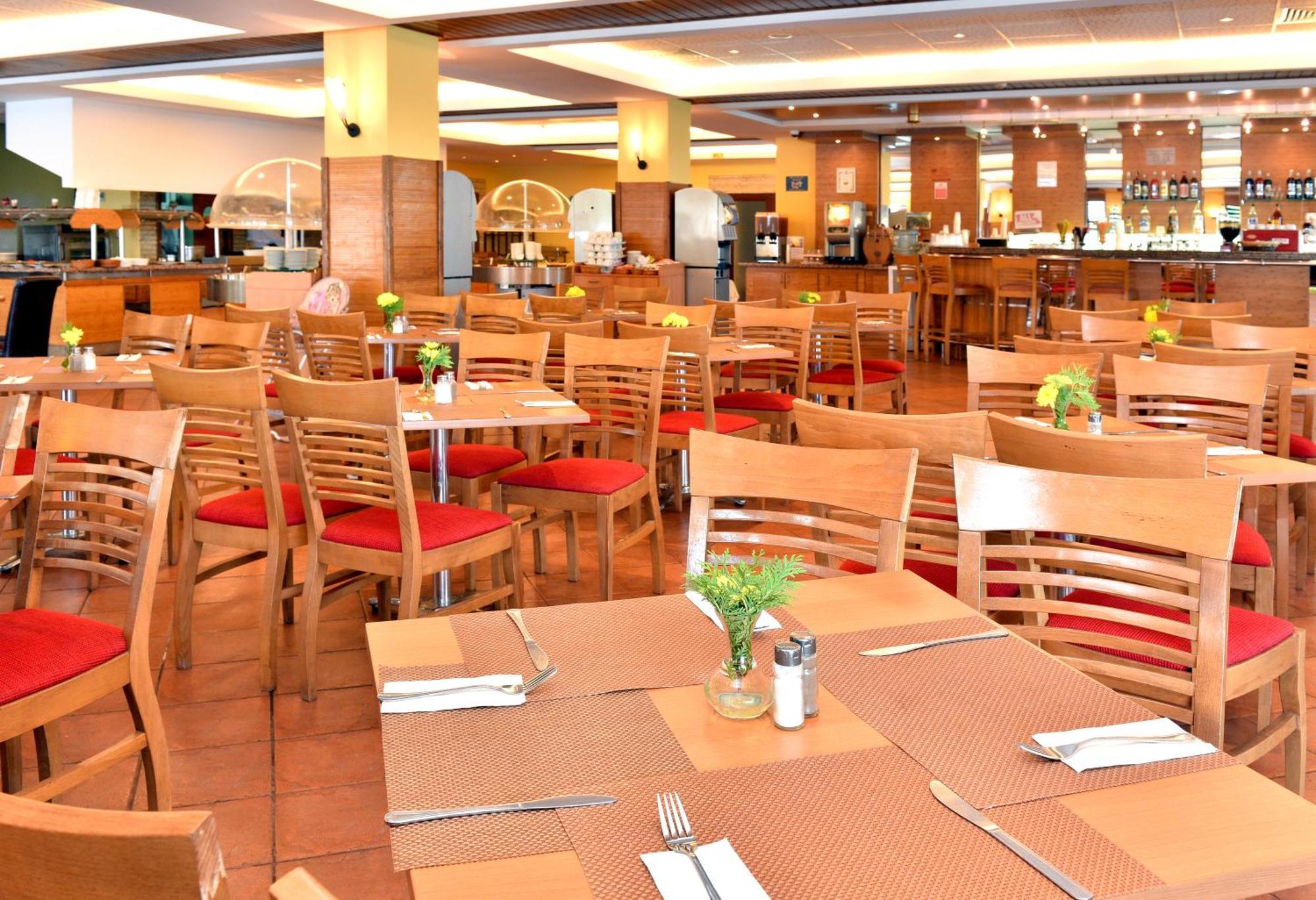 Hotel Malibu 알베나 외부 사진