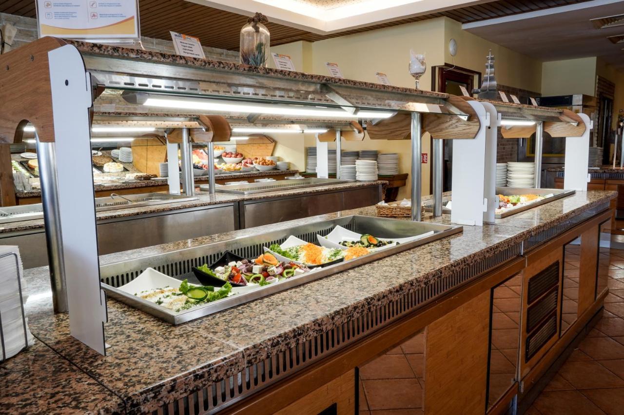 Hotel Malibu 알베나 외부 사진