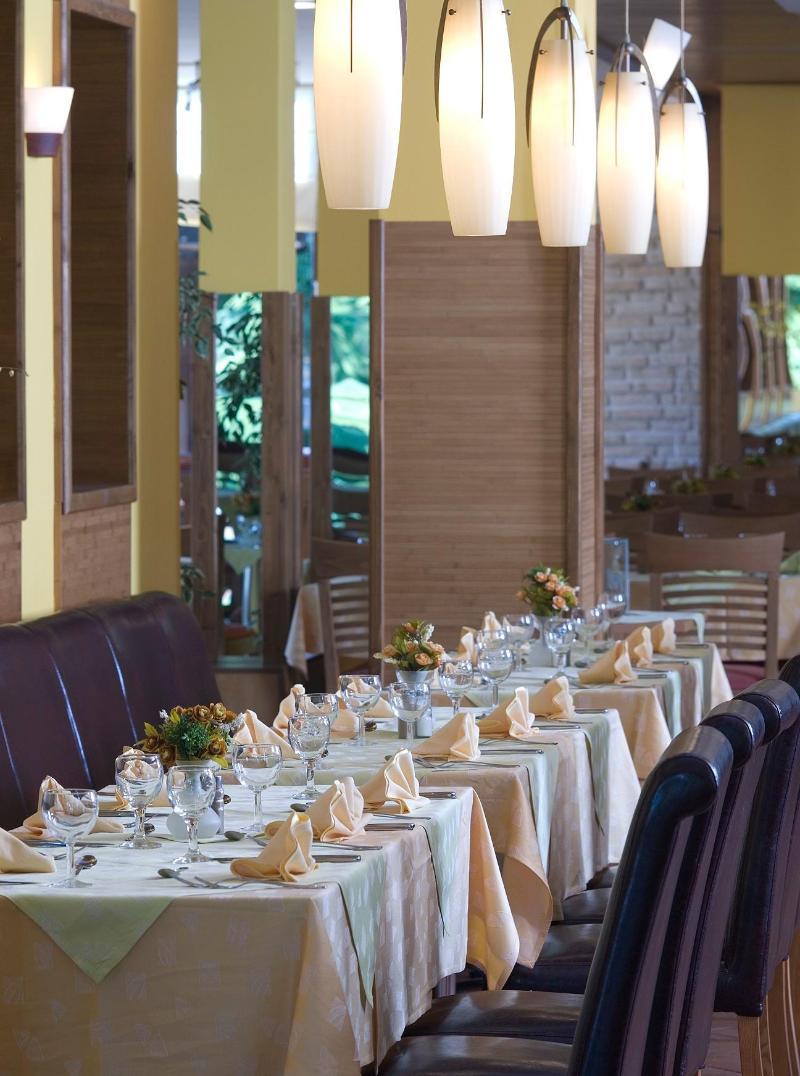 Hotel Malibu 알베나 외부 사진
